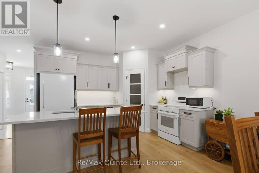 94 Raycroft Drive, Belleville, photo 6