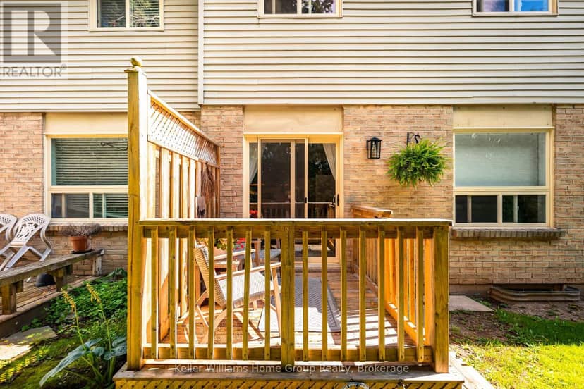 67 - 90 Lawrence Avenue — photo 7 of 40