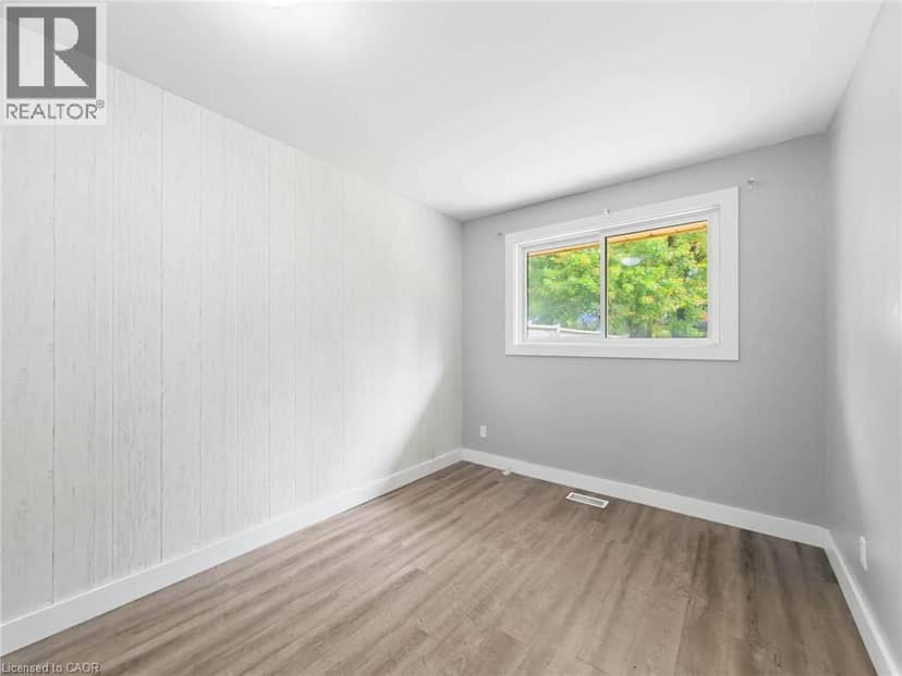 220 CAIRN Street — photo 30 of 40