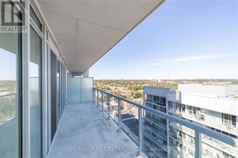 1504 - 15 Baseball Place — photo 13 of 14