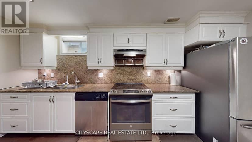 8655 Westport Drive — photo 39 of 40