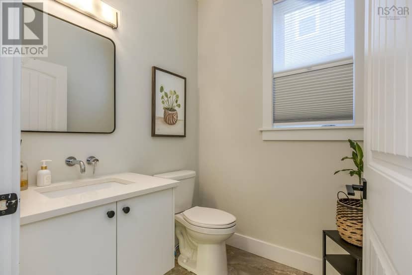 72 Bristolton Avenue — photo 8 of 40