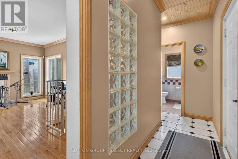 173 Whiteacres Drive — photo 20 of 40