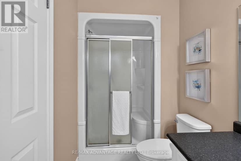 782 Reeves Avenue — photo 18 of 40