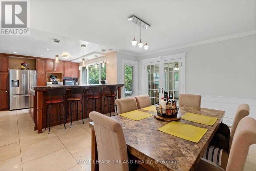 57 Westchester Drive, London North, photo 4