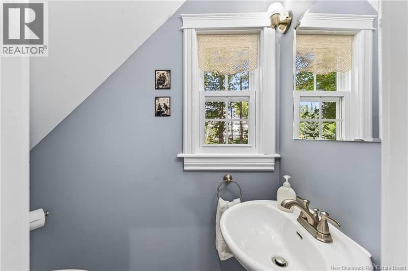 29 Elm Street — photo 34 of 40