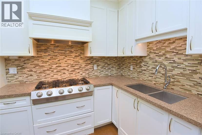 34 HOLTON Avenue S — photo 15 of 40