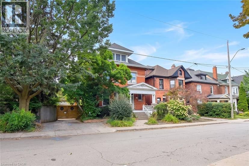 34 HOLTON Avenue S — photo 1 of 40
