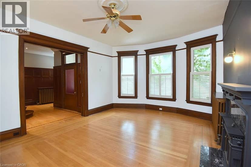34 HOLTON Avenue S — photo 8 of 40