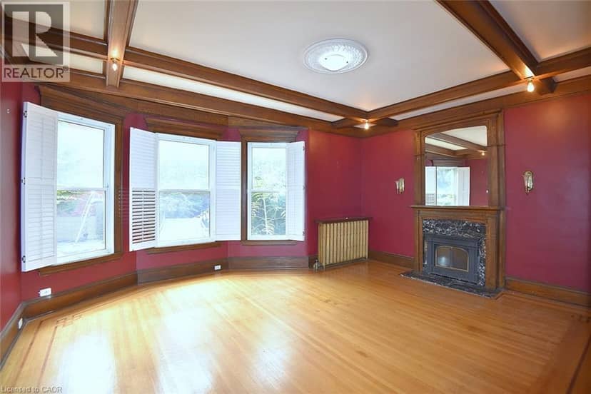 34 HOLTON Avenue S — photo 10 of 40