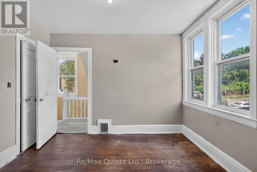 26 Turnbull Street — photo 25 of 31