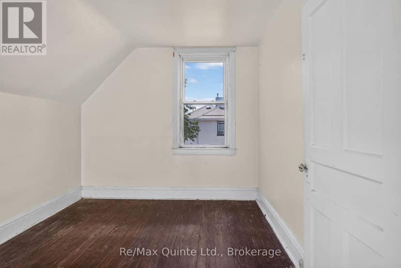 26 Turnbull Street — photo 27 of 31