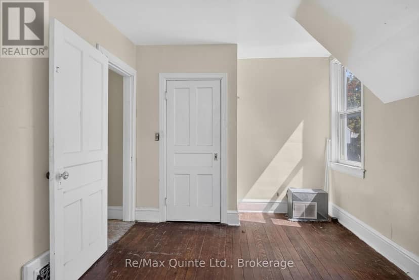 26 Turnbull Street — photo 28 of 31