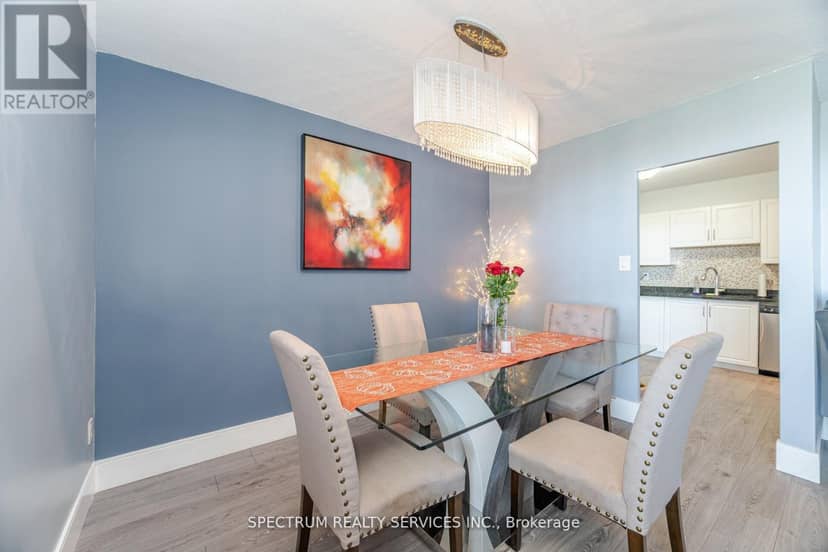 1210 - 85 Emmett Avenue — photo 14 of 40