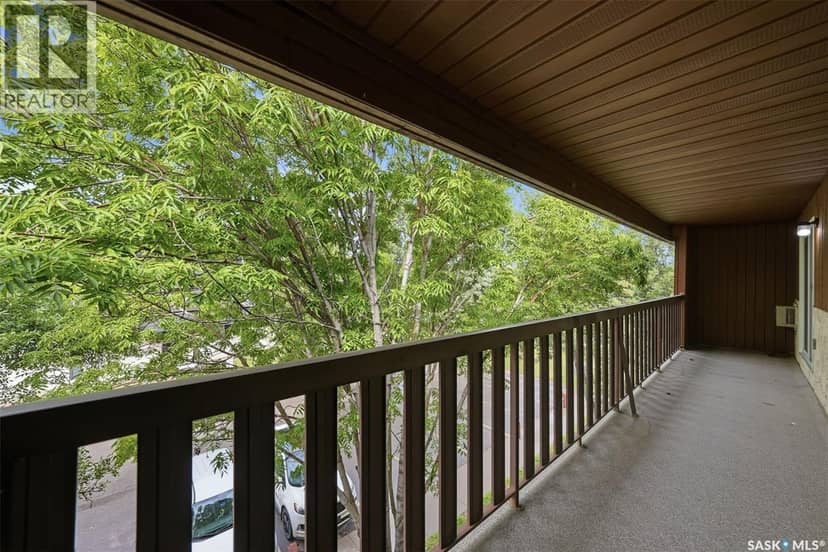 422 1580 Olive Diefenbaker DRIVE — photo 17 of 38