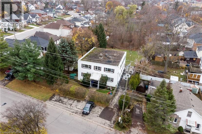 13 MCMASTER Avenue, Welland, photo 2