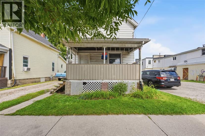 266 Devine STREET, Sarnia, photo 3