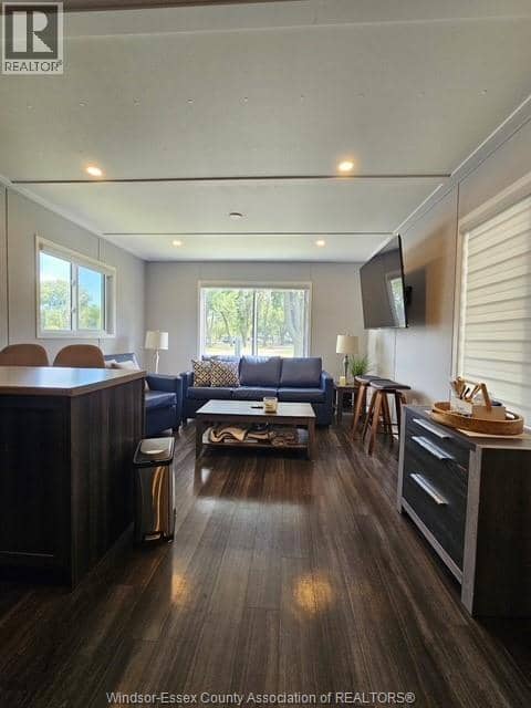 981 COUNTY RD 2 Unit# 439, Lakeshore, photo 2