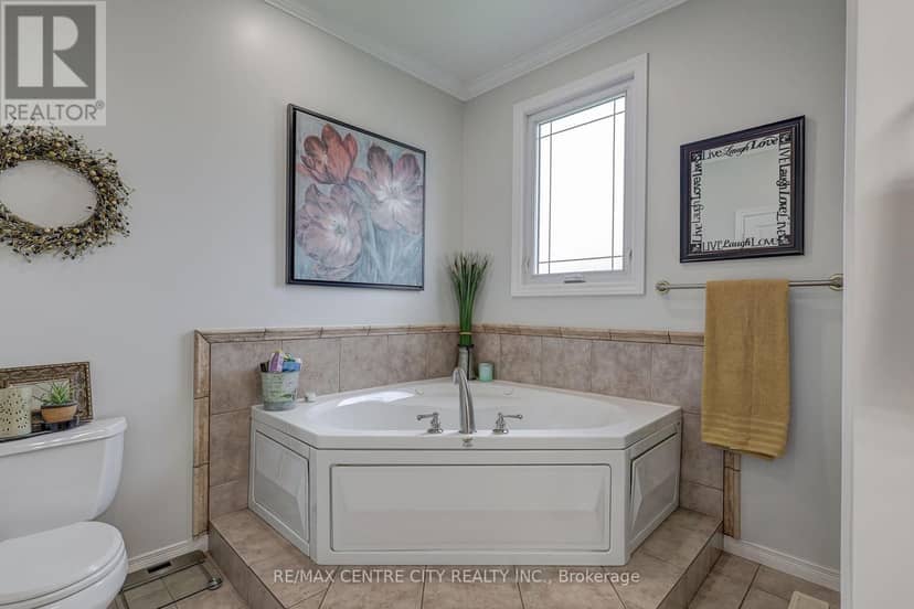 9538 Tower Road — photo 37 of 40