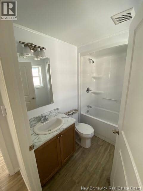 50 Ulysse Drive — photo 17 of 21