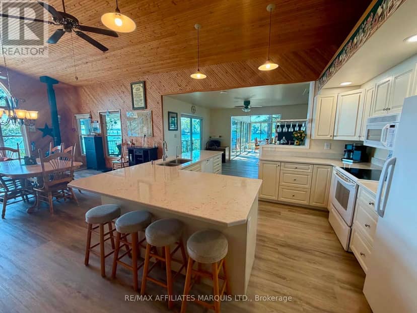 1 Island 49 Island — photo 22 of 40