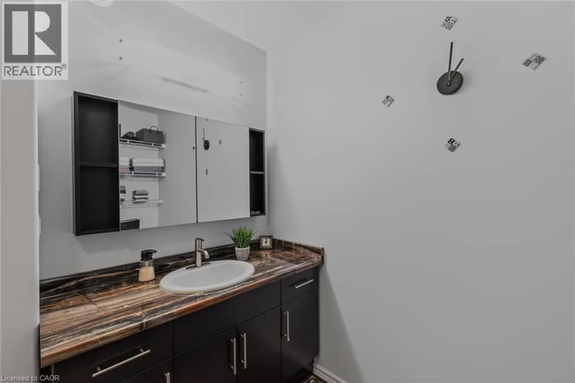 51 MILLCROFT Drive — photo 22 of 34