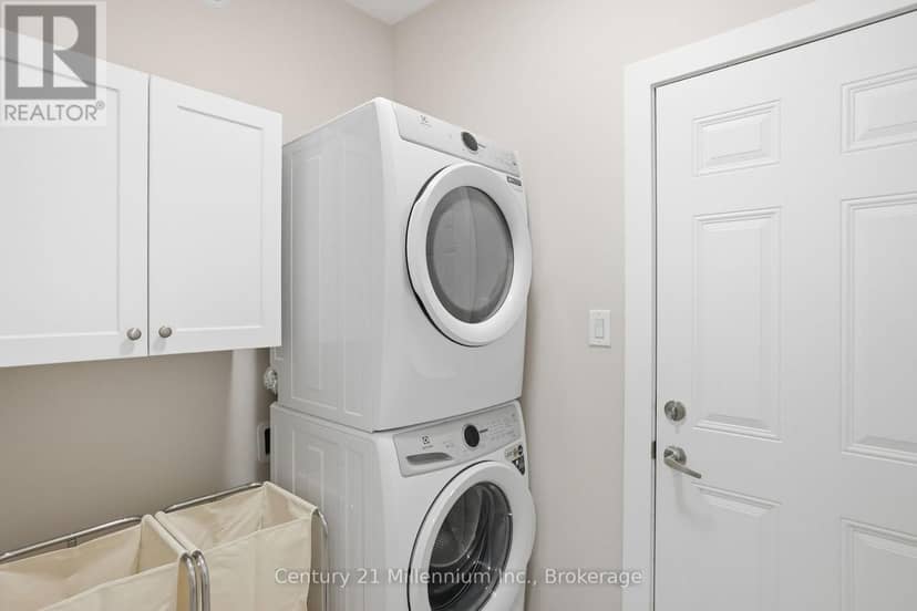 132 Sycamore Street — photo 23 of 40