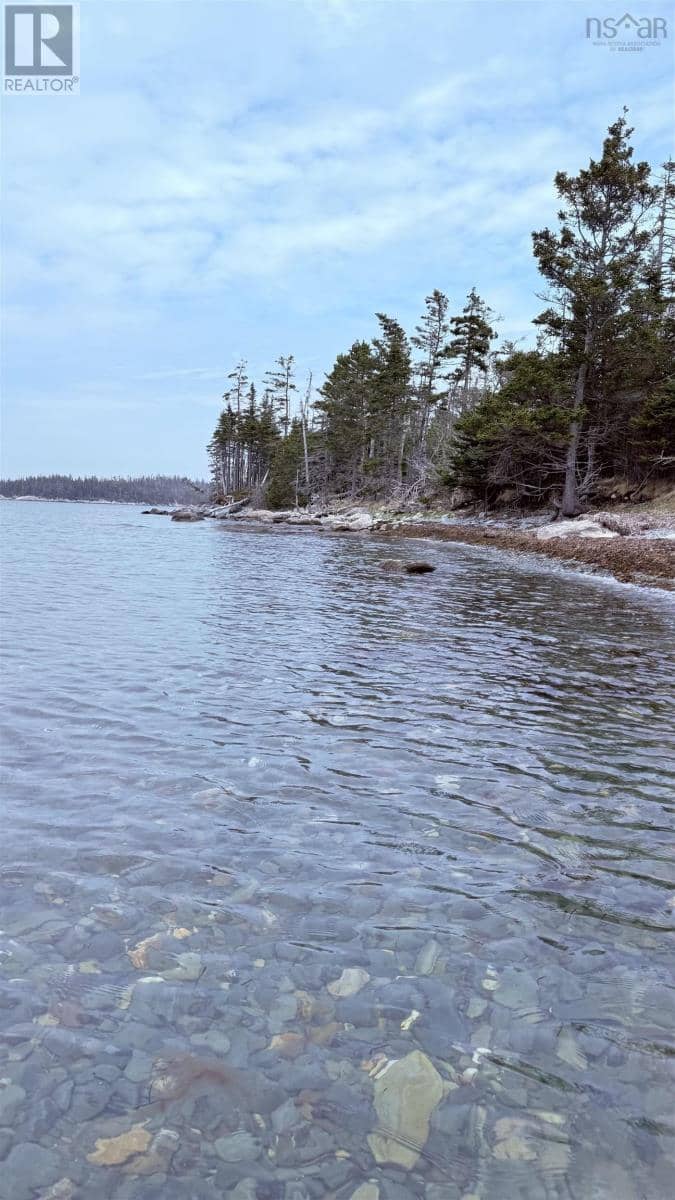 Hartlings Island — photo 23 of 30