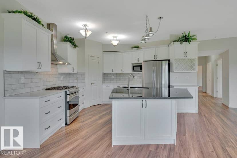 #105 35 Sturgeon Rd — photo 13 of 40