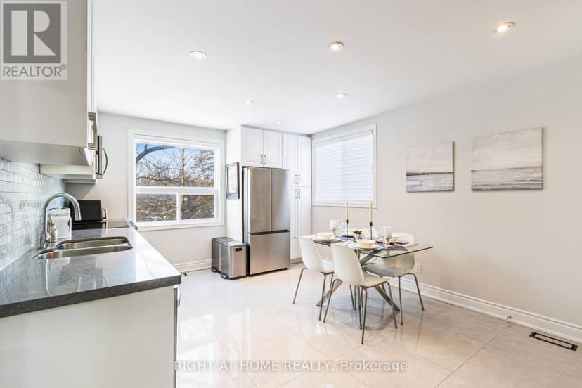 735 Srigley Street — photo 7 of 29