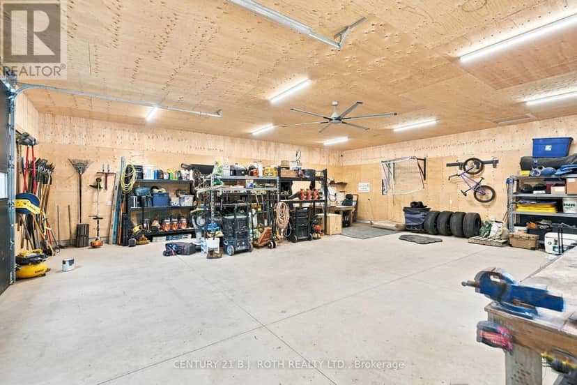 3779 Agnew Road — photo 8 of 40