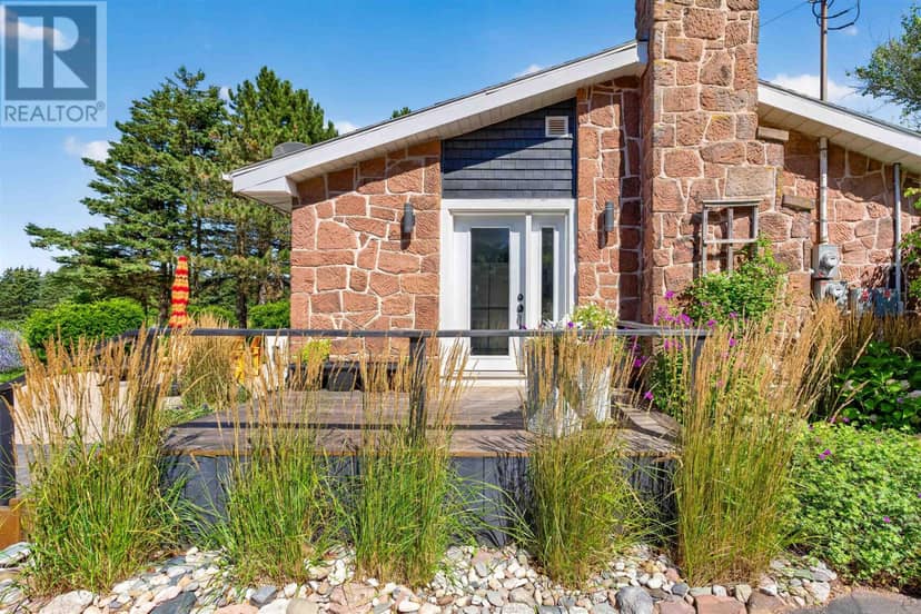 7167 Route 14, Cape Wolfe, photo 7