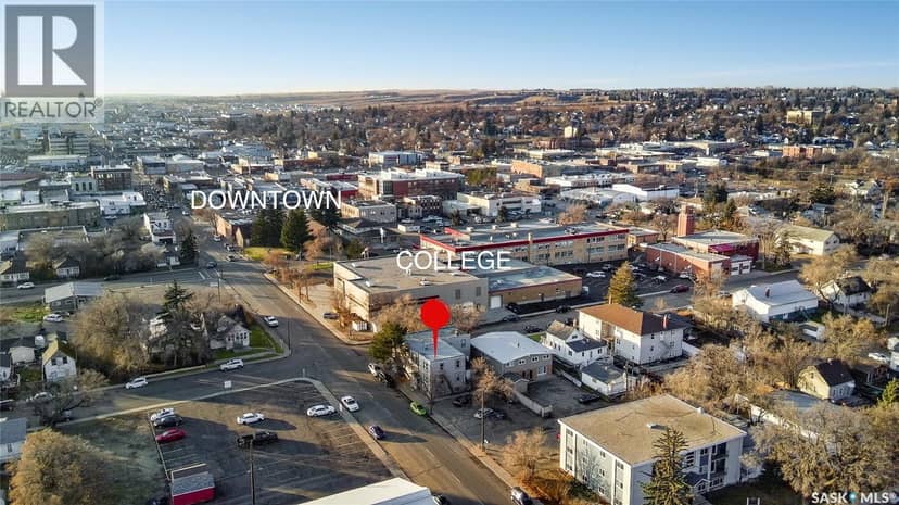 301 Cheadle STREET E, Swift Current, photo 2