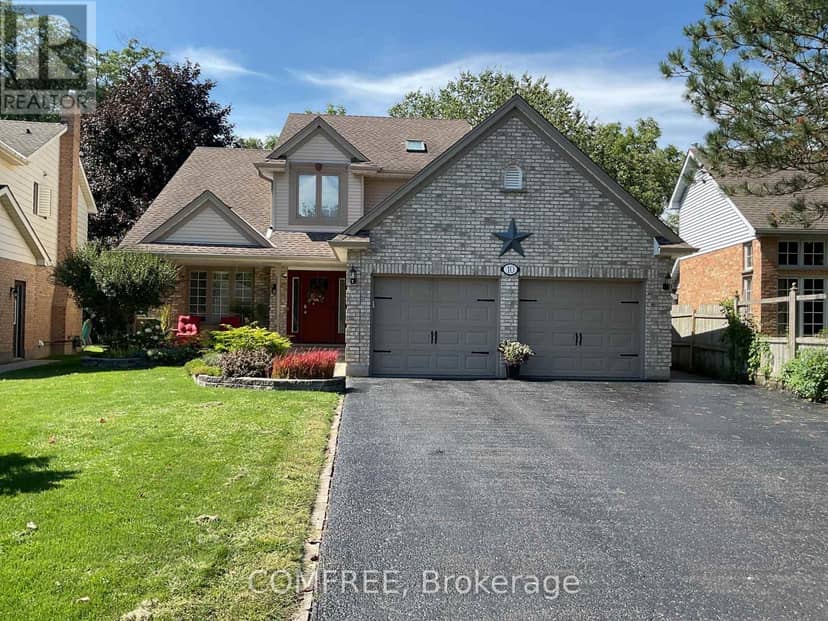 10 Sinclair Crescent — photo 1 of 28