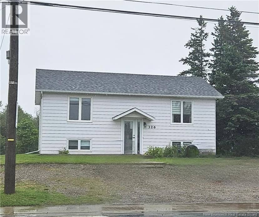 326 1ere rue — photo 2 of 18