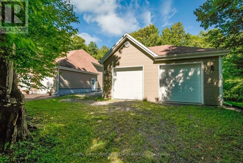 20233 Maple Road — photo 4 of 40