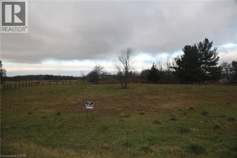 945 ROBINSON Road, Dunnville
