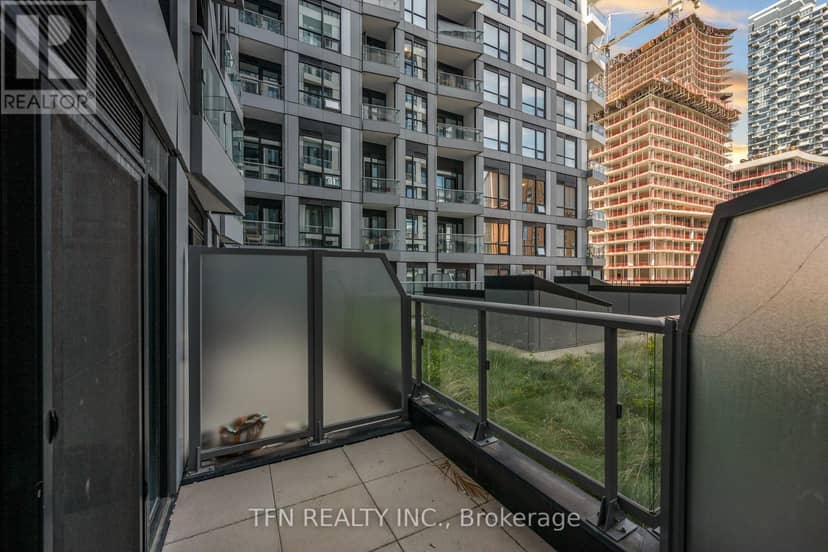 314 - 15 Richardson Street — photo 16 of 37