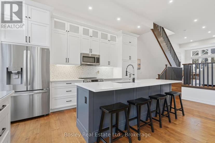 8 - 104 Farmgate Road — photo 12 of 32