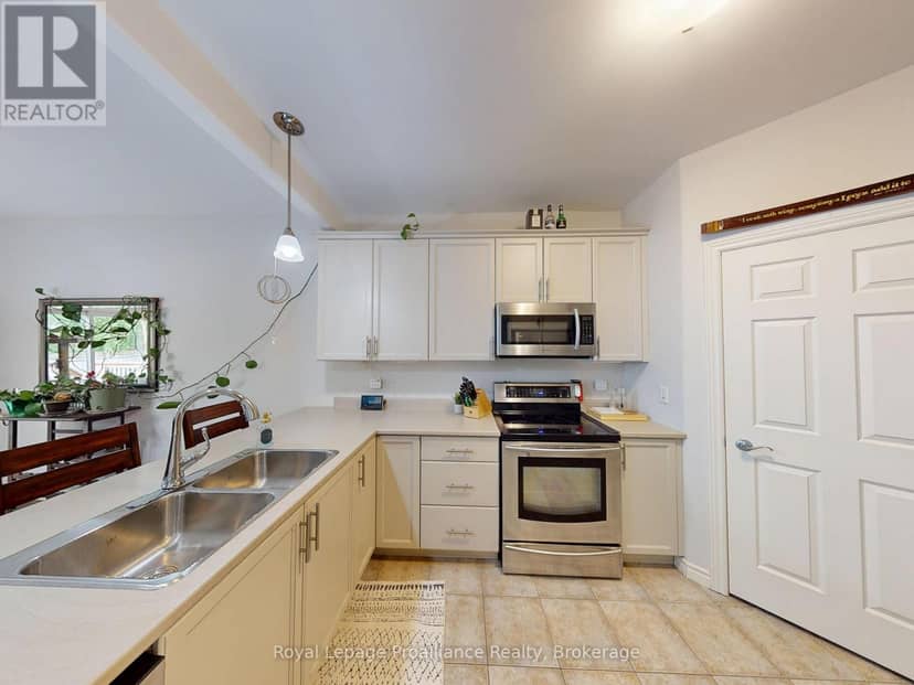 33 - 194 Haig Road — photo 10 of 29