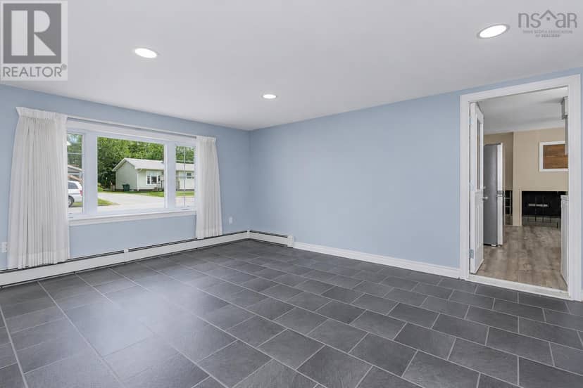 54 Acadia Drive — photo 12 of 35