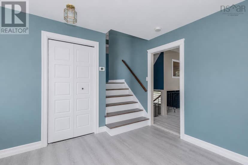 54 Acadia Drive — photo 16 of 35