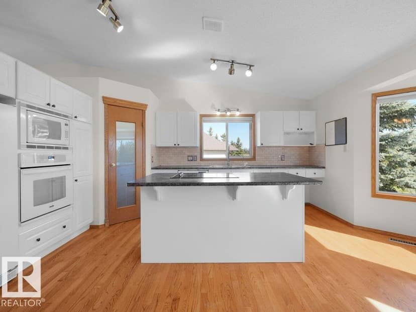 535 Pardee Bay NW — photo 14 of 40