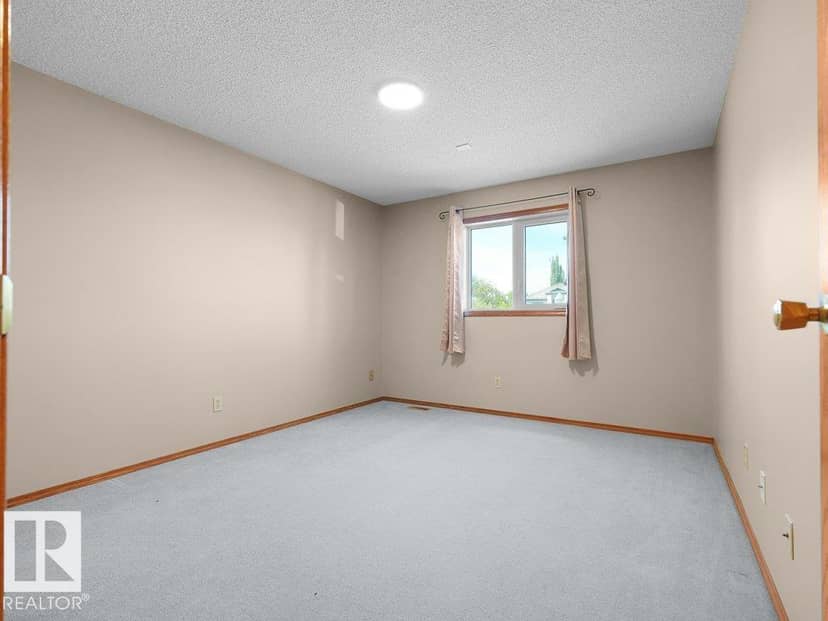 535 Pardee Bay NW — photo 21 of 40