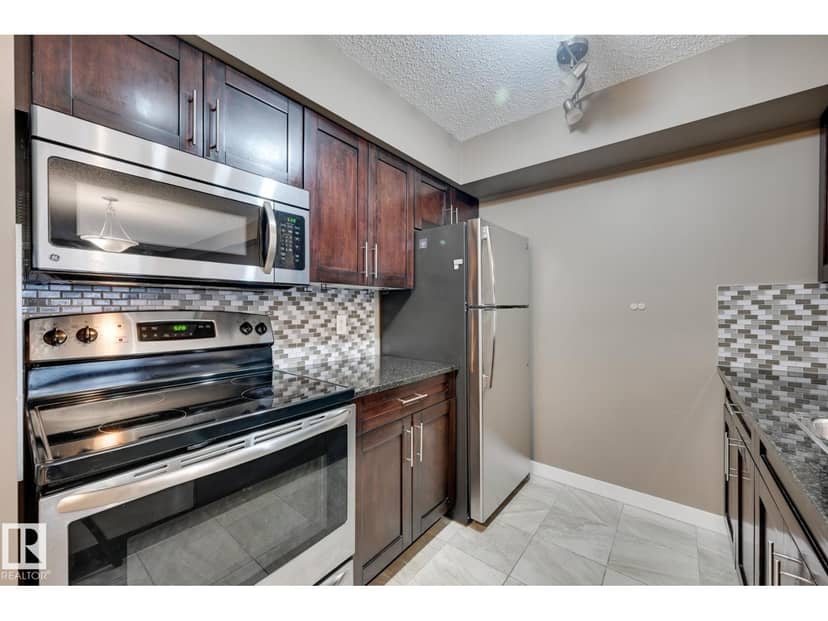 #217 3211 James Mowatt Tr SW — photo 12 of 32