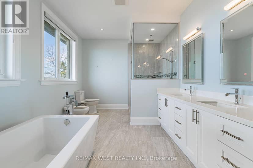 2292 Shore Lane — photo 13 of 33