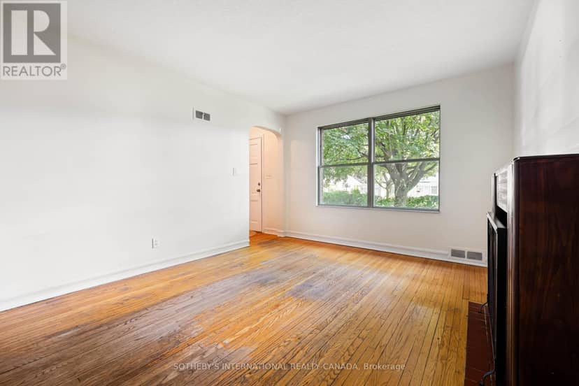 2050 Russett Road — photo 11 of 40