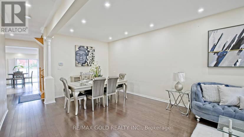 29 Abbotsbury Drive — photo 7 of 40