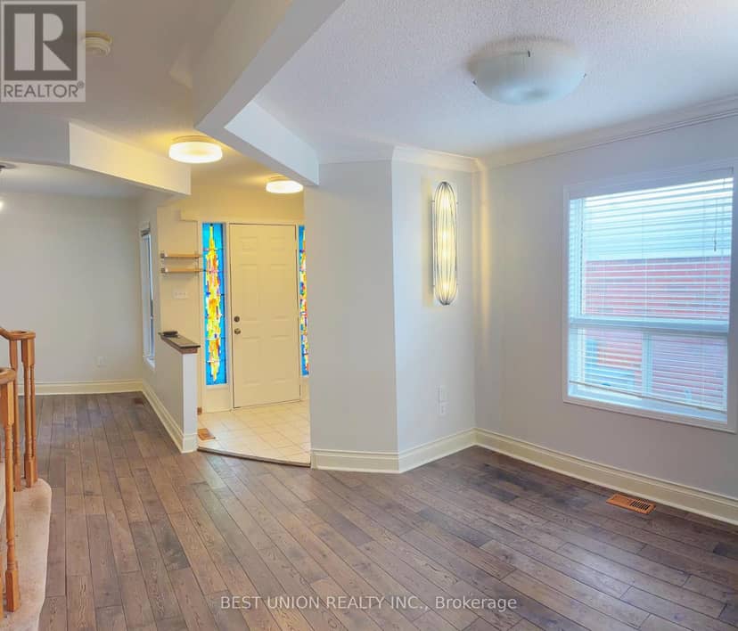 2864 Westbury Court — photo 4 of 20