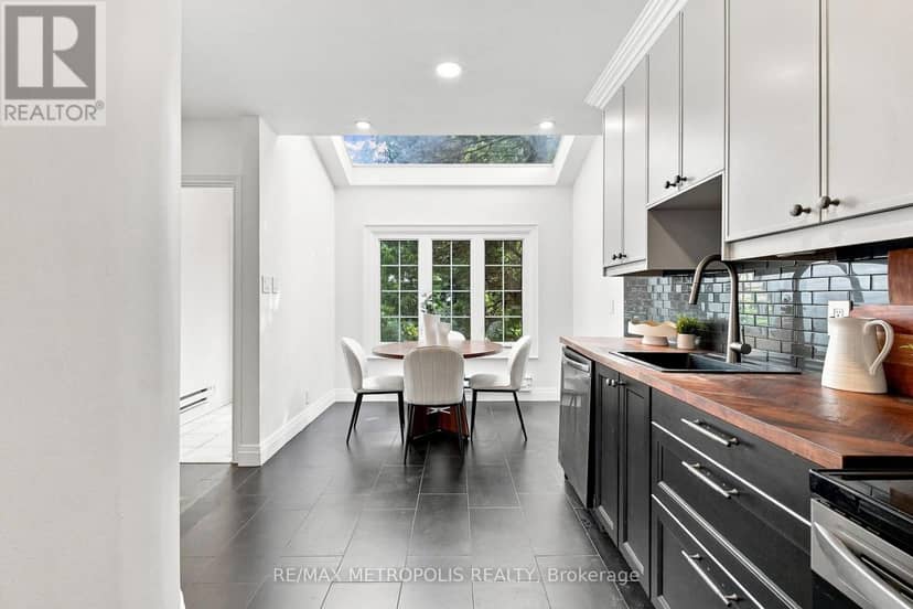 24 Marion Street — photo 14 of 40